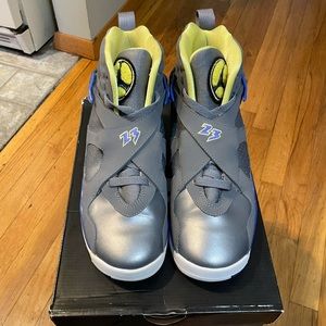 Jordan 8 Retro “Laney” (2013) size 7y